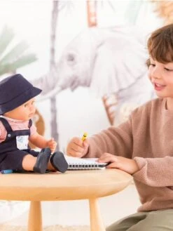 Poupée Augustin Petit Artiste - COROLLE Bleu Marine - Corolle -Enfants Jouets Magasin poupee augustin petit artiste corolle 4